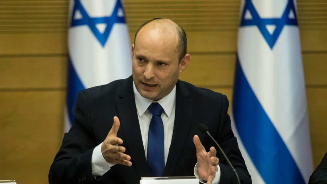 der-israelische-premierminister-macht-einen-ueberraschungsbesuch-in-moskau,-um-einen-neuen-versuch-zu-unternehmen,-den-krieg-in-der-ukraine-zu-beenden