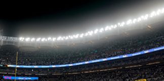 gerrit-cole-antwortet-skeptikern,-indem-er-unter-den-lichtern-des-yankee-stadions-leuchtet