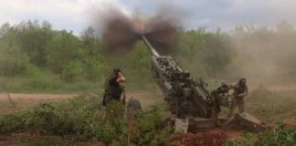 die-128.-gebirgsbrigade-der-ukraine-untersucht-russische-verteidigungsanlagen-–-und-findet-70-jahre-alte-t-54-panzer