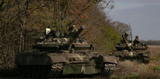 ukrainian-tanks-are-in-urozhaine—and-inching-toward-mariupol