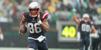 pharaoh-brown-finding-room-to-run-as-the-new-england-patriots’-third-tight-end
